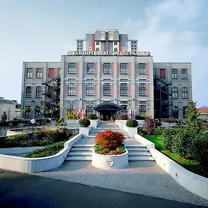 星际商务宫殿酒店 4* 米兰