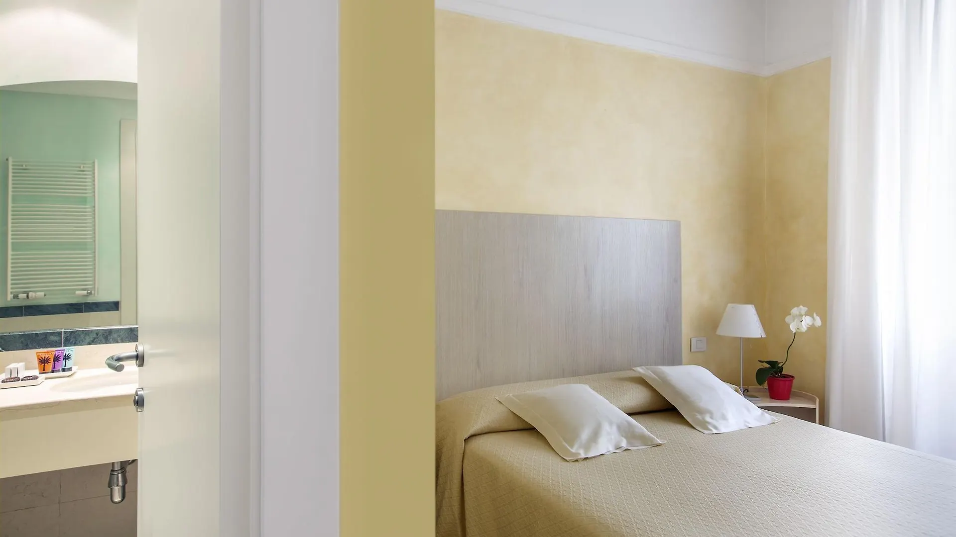 Hotel Colombia Milan