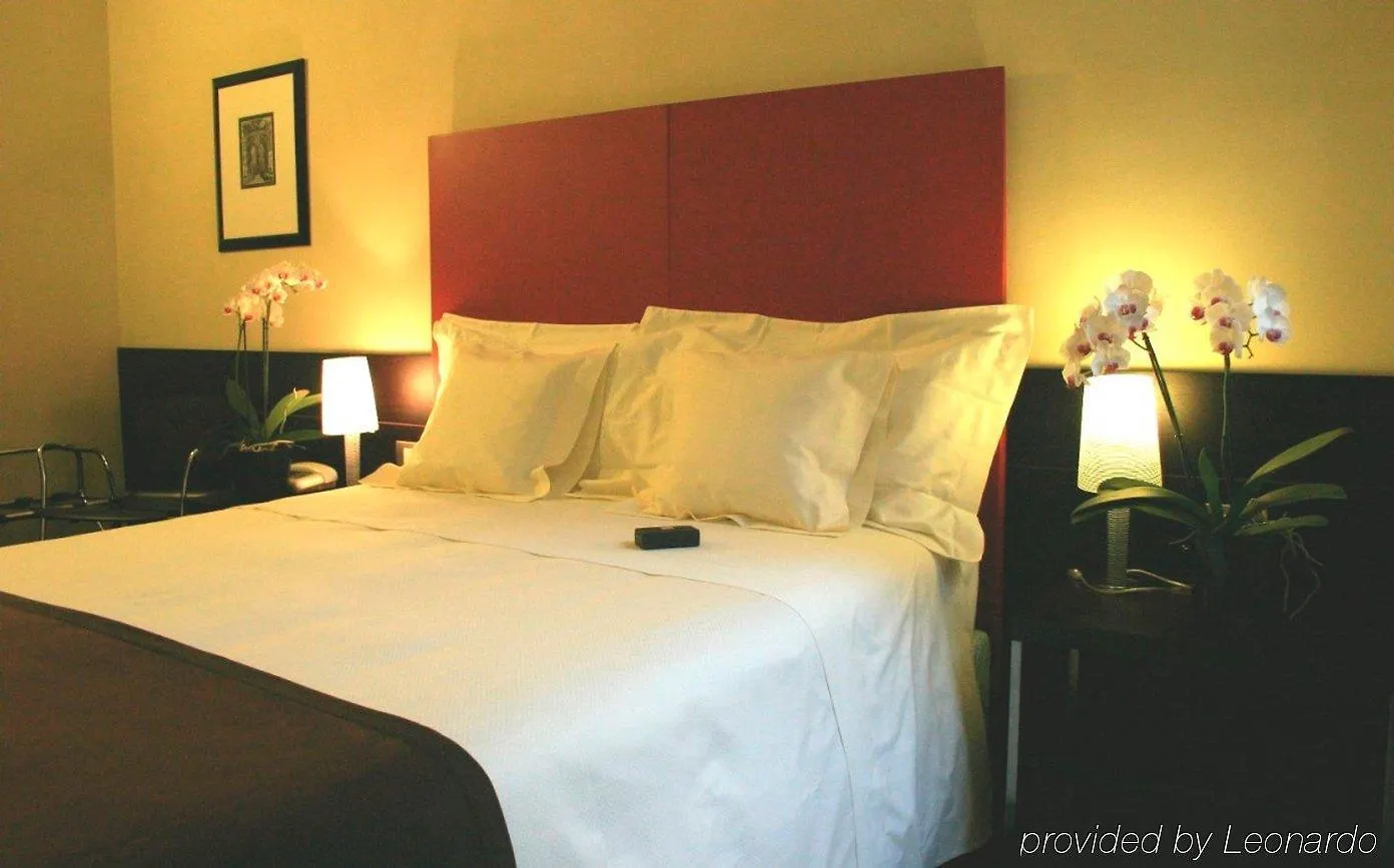 Hotel Colombia Milan 4*,  Italy